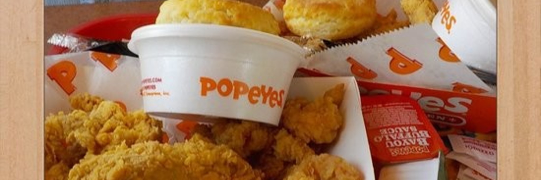 Picture of Popeye's meal